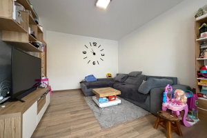 Sanierte 3-Zimmer-Wohnung in Krankenhausnähe