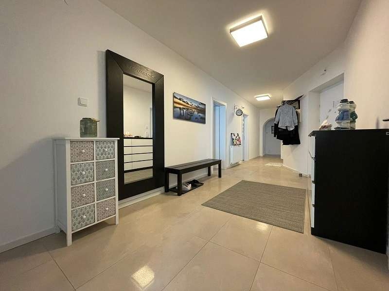 RAUMWUNDER in zentraler Innenstadtlage - 5 Zimmer für IHR GLÜCK