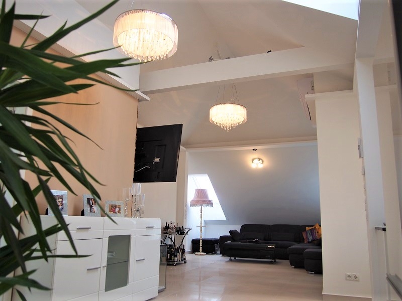 ON TOP - Herrliche Penthouse-Wohnung zum Mieten